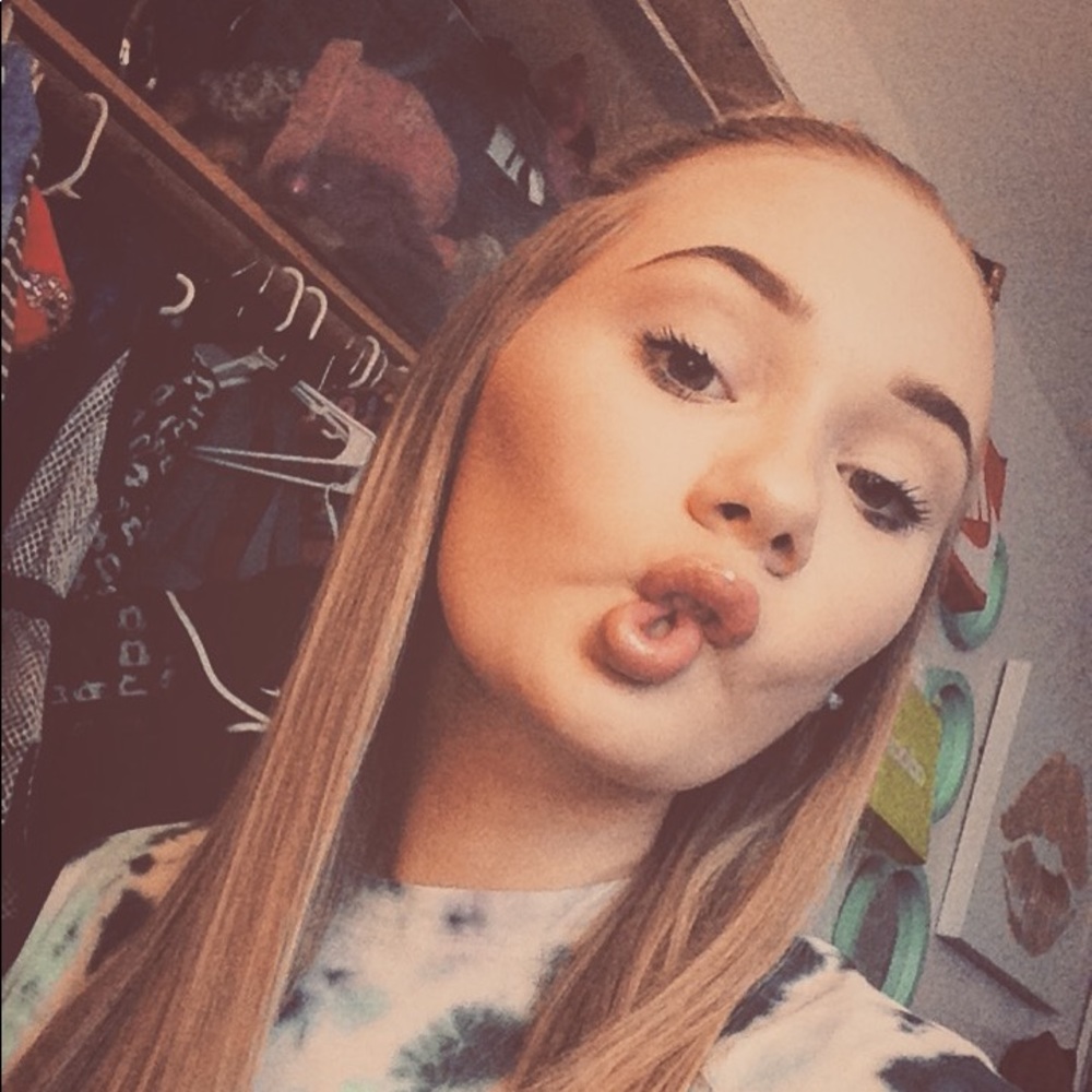 Meet your Posher, Faith